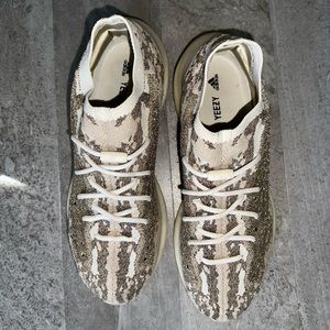 Yeezy 380 Boost Pyrite size 14